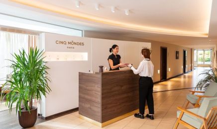 Spa Cinq Mondes-InterContinental Genève : Institut de beauté à Genève