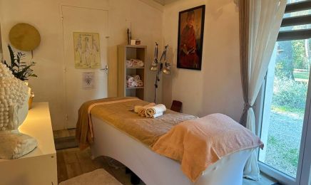 Massage Energéticienne - L'art du bien être : Institut de beauté à Tarascon