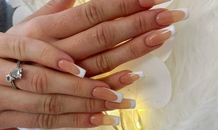 Glow up Nails & Beauty : Institut de beauté à Melun