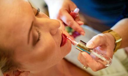 Mzelle Coiffure : Coiffeur à Maclas