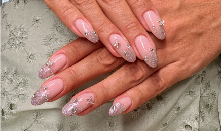 V'NAILS - PROTHESISTE ONGULAIRE & NAILARTIST : Manucure à Vence