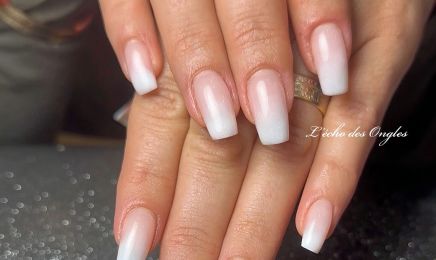 L'ECHO DES ONGLES : Manucure à Cuers
