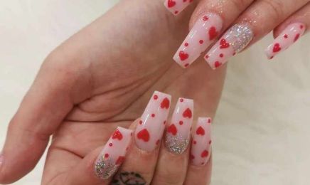 Camille Nails Art : Manucure à Lyon