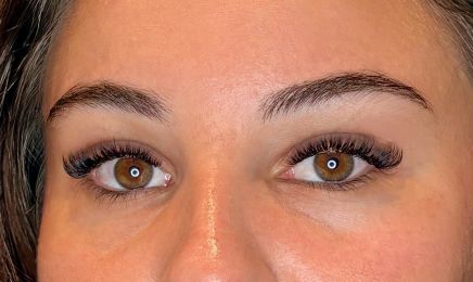 The Lash Studio : Manucure à Toulouse