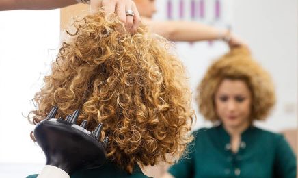 Kadia’s Hair Beauty  : Coiffeur à Cannes