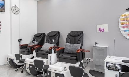 Odéon Nails : Institut de beauté à Paris