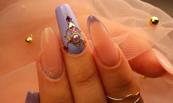 Flo Nail's 