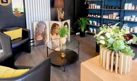 Le 102 : Coiffeur à Breteuil