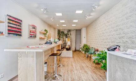 NAIL PLUS : Manucure à Bordeaux