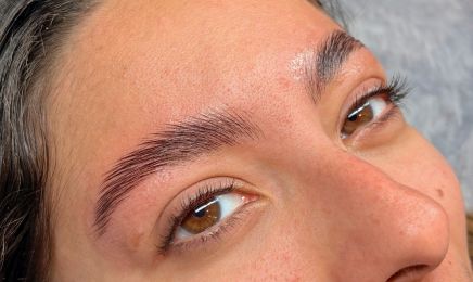 The Lash Studio : Manucure à Toulouse