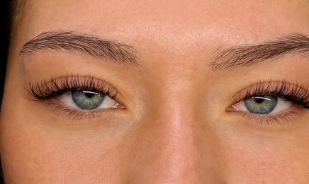 Blash • Extensions & Rehaussement de Cils  : Institut de beauté à Saint-Jacques-de-la-Lande