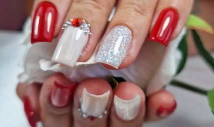 Emilie vous verni  : Institut de beauté à Vermelles
