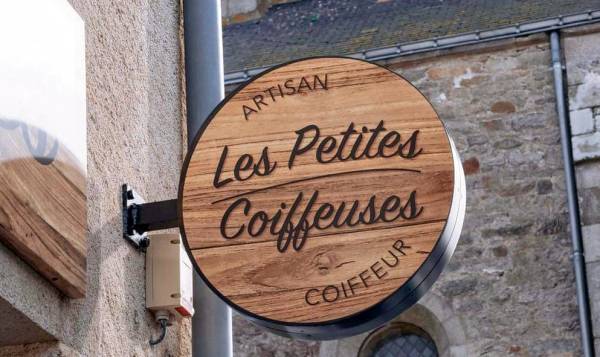 Les Petites Coiffeuses