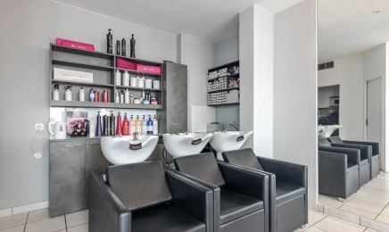 Déesse Coiffure : Coiffeur à Meyzieu