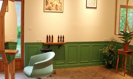 La Belle Époque : Coiffeur à Habère-Lullin