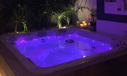 Institut de Beauté & SPA YRILIS : Institut de beauté à Saint-Rémy-de-Provence