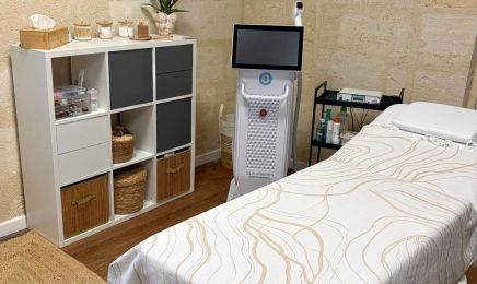 Naira Beauté : Manucure à Bègles