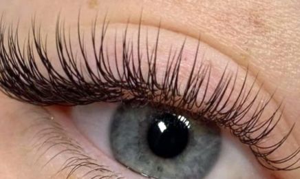 The Lash Room  : Manucure à Belin-Béliet