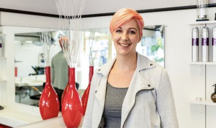 Linie 2 Friseur: Friseur in Hamburg