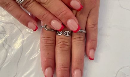 Cé Nails - Prothésiste ongulaire  : Manucure à Marsillargues