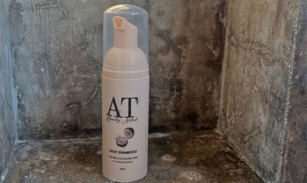 ATBEAUTYARTIST – Experte du regard & skincare : Institut de beauté à Vienne