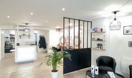 Esprit color : Coiffeur à Lencloître