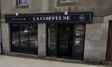 Maison La Coiffeuse : Coiffeur à Fougères