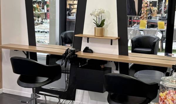 People Coiffure - Soyons ( dans la galerie marchande Intermarché )