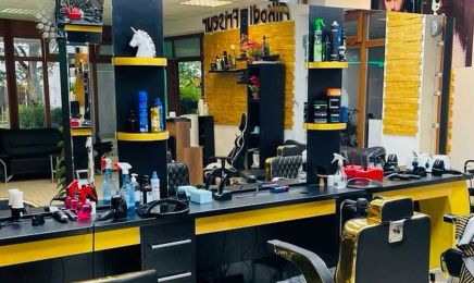 Alkodi Friseur: Friseur in Haar