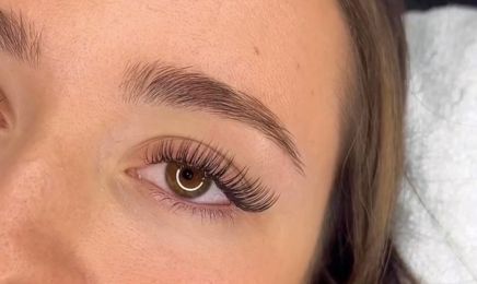 Alice Beauty Lashes : Coiffeur à Saint Gilles