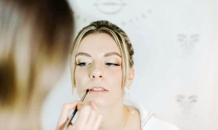 MLB Makeup Artist : Manucure à Gestel