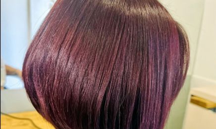 MÉLANIA  : Coiffeur à Marseille