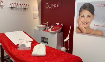 JB Centre Esthétique : Institut de beauté à Trets