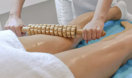 ESPACE ROSE - Esthetique et bien-être  : Manucure à Marseille