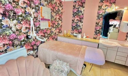 Institut Mademois'L (réservé aux femmes) : Manucure à Vernaison