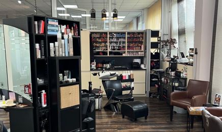 Peggy Kolbow Salon im Autohaus : Friseur in Perleberg