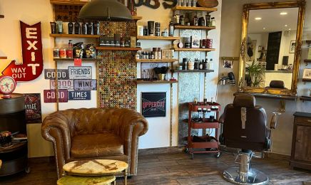 Anaïs Chez By Josepha : Coiffeur à Fréjus