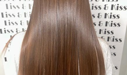 LISS & KISS / Bar à Lissage : Coiffeur à Marseille