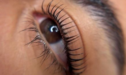AF BROWS : Manucure à Nice