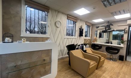 Le petit salon : Coiffeur à Augy