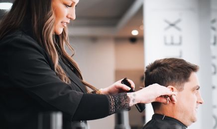 Friseur Compass Hair Hattingen: Kosmetikstudio in Hattingen