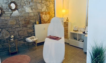 Jana Brehm Studio : Kosmetikstudio in Niddatal