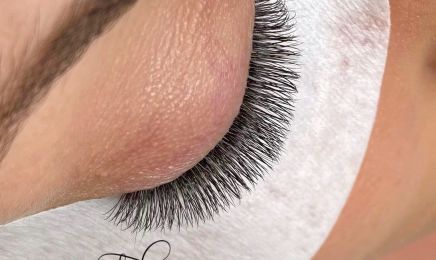 Thuy Lashes : Manucure à Les Clayes-sous-Bois