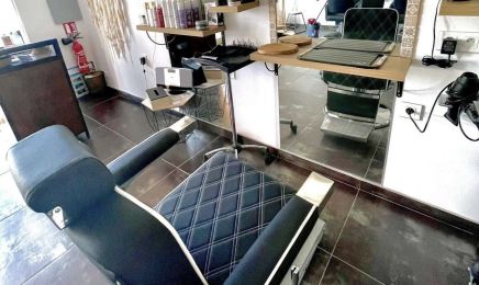 Camoan : Coiffeur à Fayence