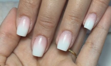 Studio Nails by La Nina - Chez Mon Salon by Elea : Manucure à Marseille