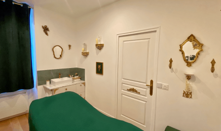 Maison Alchymiste Parfums de Confidence & Artisan de Beauté : Institut de beauté à Versailles