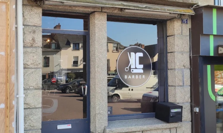 LC Barber : Barbier à Bain-de-Bretagne