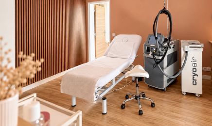 Maison Sandy : Institut de beauté à Sainte-Eulalie
