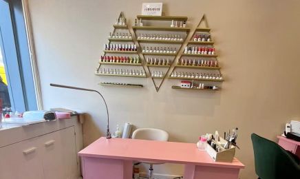 Ongles ZI-Yi : Institut de beauté à Lyon