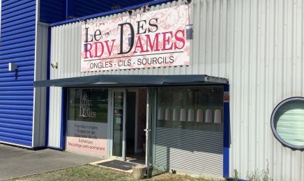 Le RDV Des Dames : Manucure à L'Éguille
